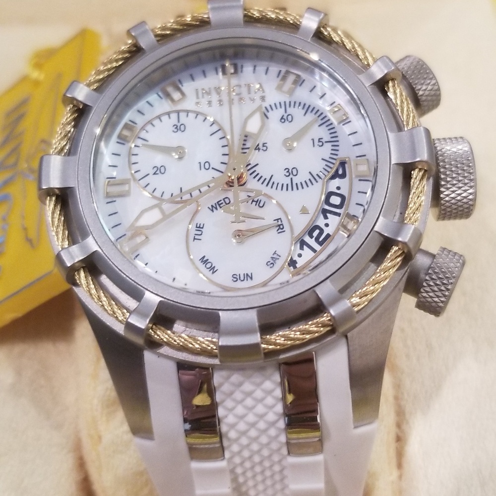 Invicta Bolt quartz - Picture 4 of 4